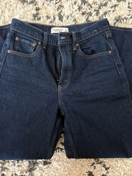 Abercrombie High Rise Straight Rinse 27 - Picture 5 of 6